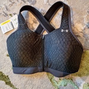 NWT Underarmour Hi impact sports bra SMALL / D Cup